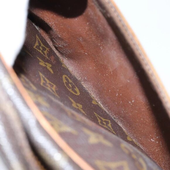 LOUIS VUITTON Monogram Compiegne 28 Clutch Bag - Picture 11 of 16